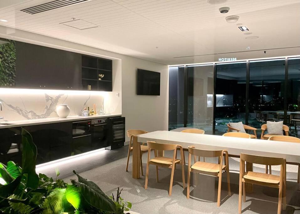 Stunning Riverview 1Bedroom Serviced Apt Gold Coast Exteriér fotografie